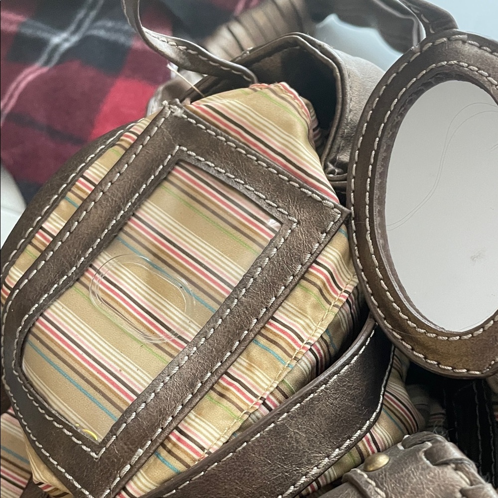 Stylish Brown Leather Women's Bag - Picture 8 of 8
